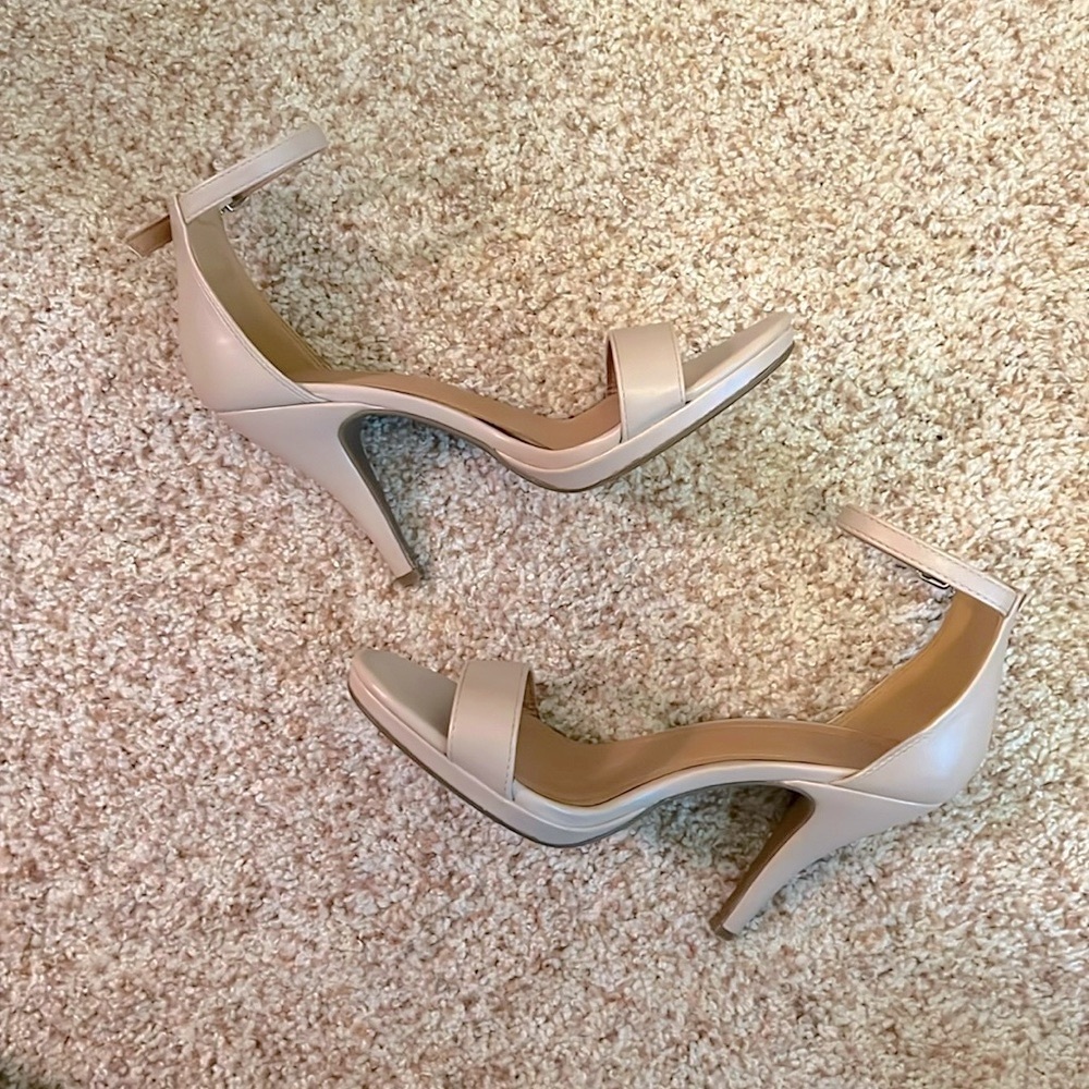 Women’s Heels